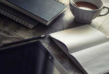 南非德班市中心华人商城起火 造成至少13人受伤